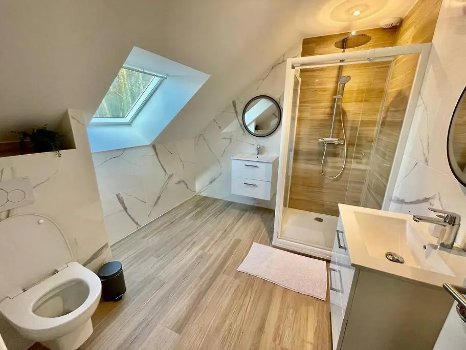 Maison Bretonne Renovee A 20 Min Des Plages, Parking Prive Grand-Champ Nyaraló