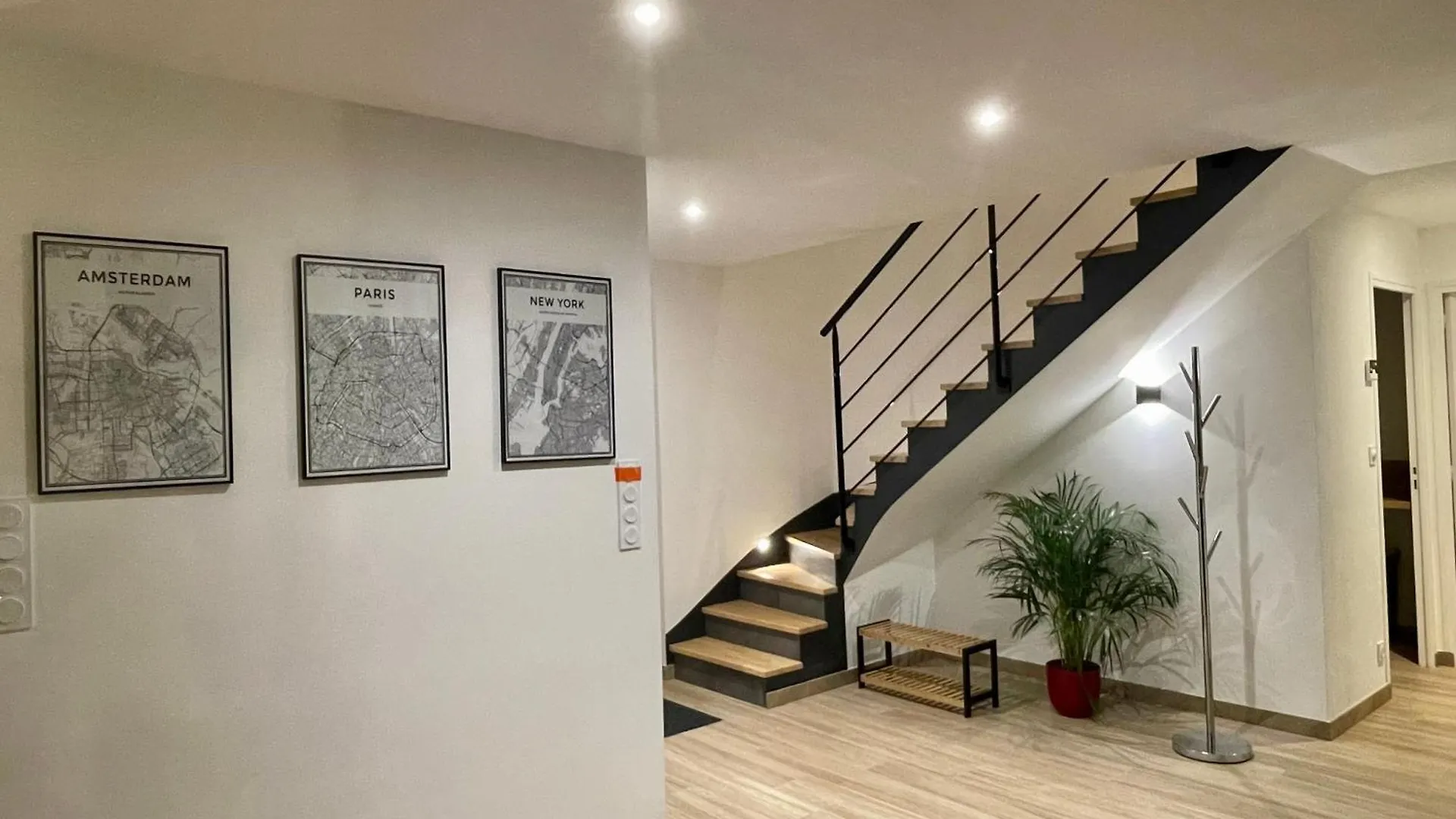 Maison Bretonne Renovee A 20 Min Des Plages, Parking Prive Grand-Champ Nyaraló