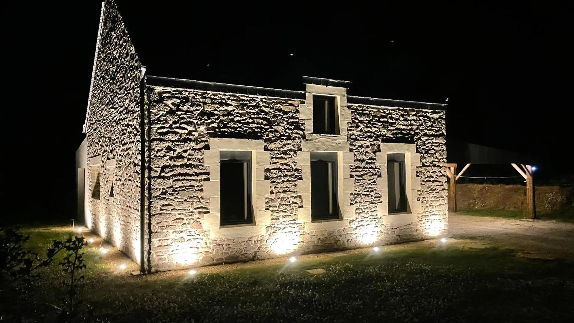 Nyaraló Maison Bretonne Renovee A 20 Min Des Plages, Parking Prive Grand-Champ